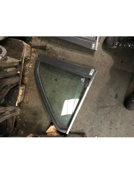 Custode arriere droit BMW SERIE 3 E30 
