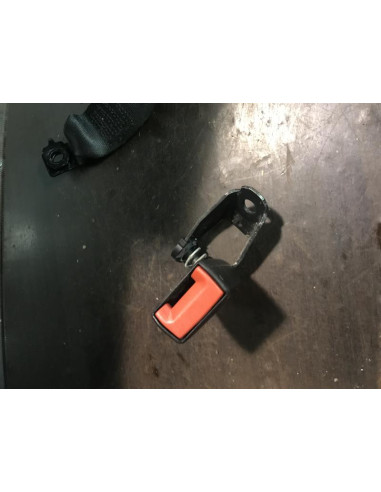 Attache ceinture arriere droit BMW X3 (E83) PHASE 1 