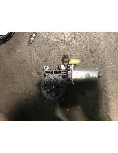 Moteur leve vitre avant droit BMW  