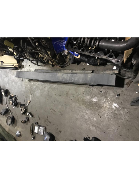 Bas de caisse gauche MINI  