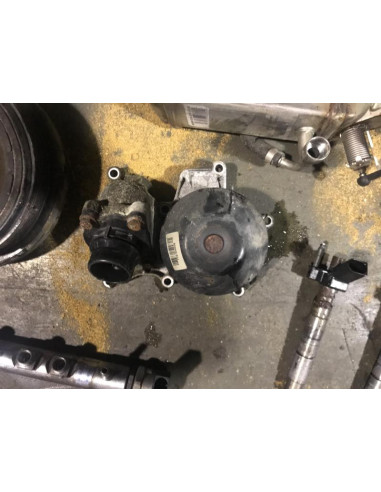 Pompe à eau BMW SERIE 1 (E81) 