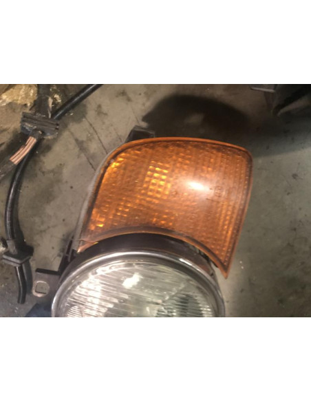 Optique avant secondaire gauche (feux)(clignotant) BMW  