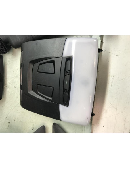 Eclairage de plafonnier BMW SERIE 1 (F20) 