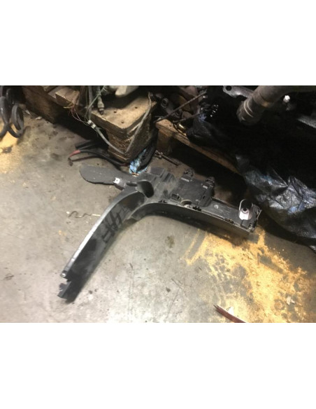Support de pare chocs arriere BMW X5 F15 Diesel