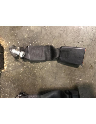 Attache ceinture arriere centrale BMW SERIE 5 E60 PHASE 2 Diesel