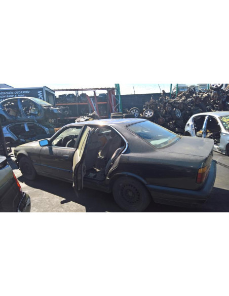 Eclairage de plaque BMW SERIE 5 E34 Diesel