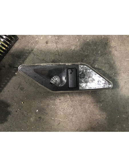 Eclairage de plafonnier BMW SERIE 3 E46 COUPE PHASE 2 Diesel