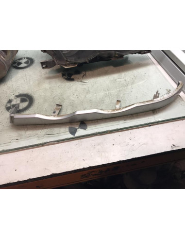 Enjoliveur de phare gauche BMW SERIE 3 (E46) 