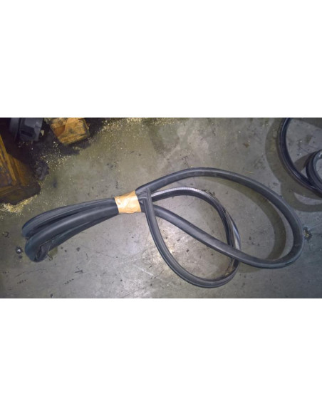Joint de porte avant droite MINI  