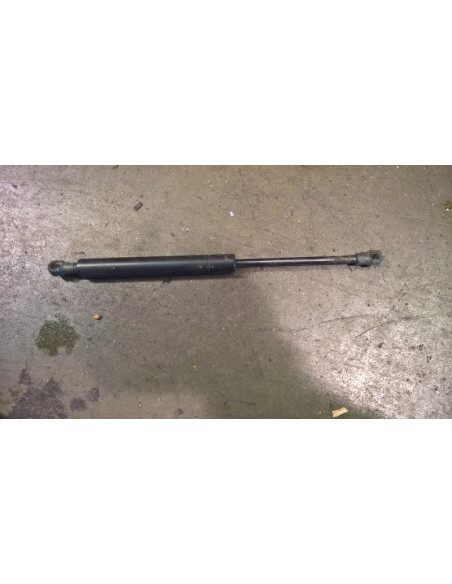 Verin de capot BMW SERIE 3 (E46) 