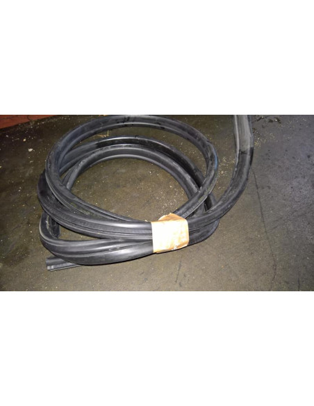 Joint de porte arriere droite BMW SERIE 1 E87 PHASE 1 