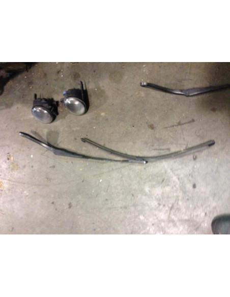 Bras essuie glace avant gauche BMW SERIE 1 (F20) 
