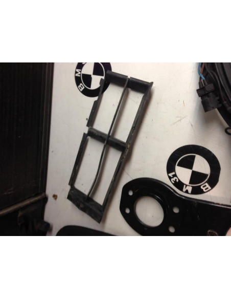 Grille de pare choc BMW  
