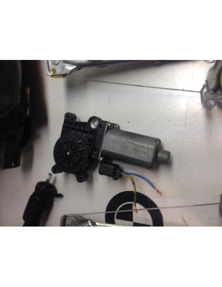 Moteur leve vitre arriere droit BMW SERIE 3 E46 PHASE 1 Essence