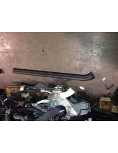 Baguette de porte avant droite BMW SERIE 1 E82 COUPE Diesel
