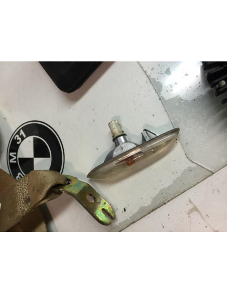 Repetiteur clignotant avant droit  (Feux) BMW  