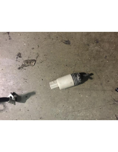 Pompe lave glace avant BMW  