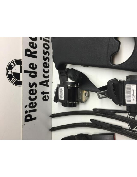 Ceinture arriere droit BMW SERIE 1 E81 Diesel