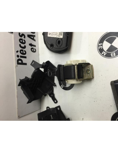 Ceinture arriere droit BMW  