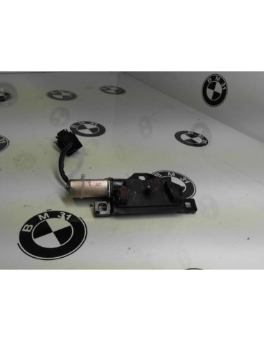 Serrure de coffre BMW  