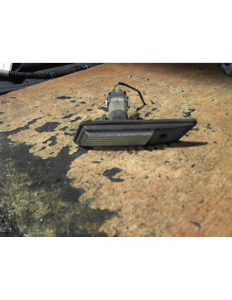 Repetiteur clignotant avant gauche (Feux) BMW SERIE 3 E36 COMPACT Essence