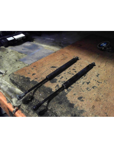 Verin de coffre BMW SERIE 3 E46 COUPE PHASE 2 Diesel