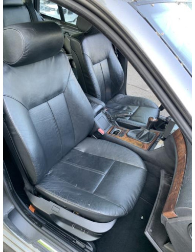 Calandre gauche BMW SERIE 5 E39 TOURING PHASE 2 BREAK Diesel