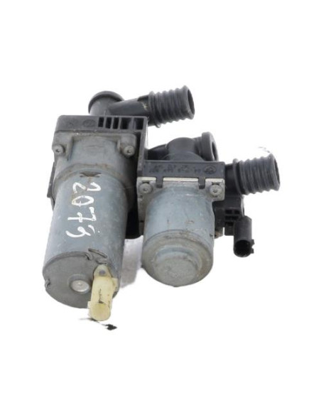 Pompe à eau BMW X3 E83 PHASE 1 Diesel