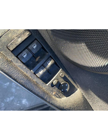 Support poignee porte avant droite BMW SERIE 3 E90 PHASE 1 Diesel