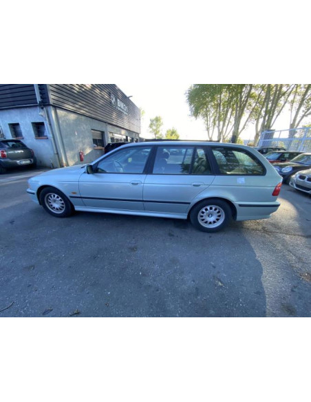 Cache moteur  BMW SERIE 5 E39 TOURING PHASE 1 BREAK Diesel