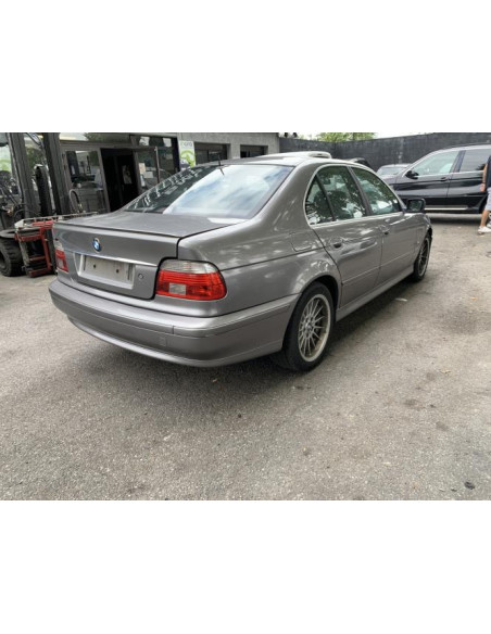 Feu arriere stop central BMW SERIE 5 E39 PHASE 2 Diesel