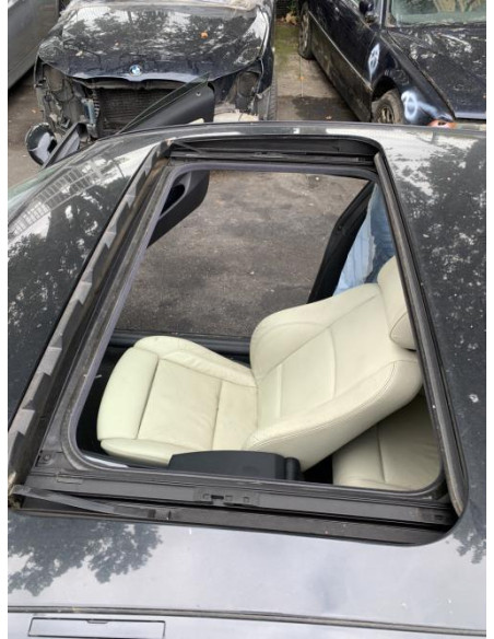 Toit ouvrant BMW SERIE 1 E81 Diesel