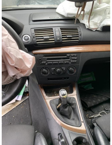 Bas de caisse gauche BMW SERIE 1 E81 Diesel