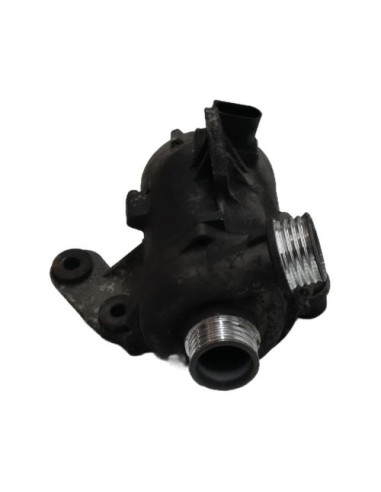 Pompe à eau BMW SERIE 1 E81 Essence