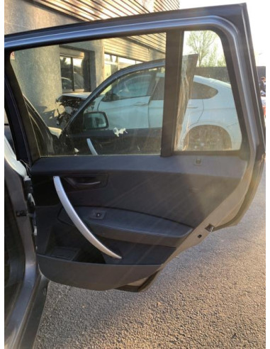Support poignee porte avant droite BMW X3 E83 PHASE 1 Diesel