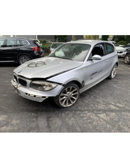 Feu arriere stop central BMW SERIE 1 E81 Diesel