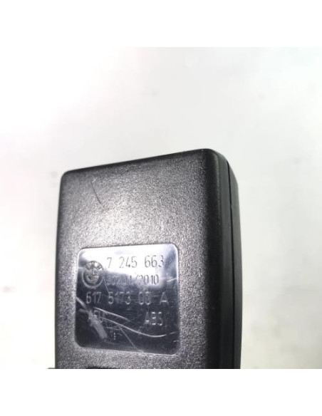Attache ceinture arriere droit BMW SERIE 3 E90 PHASE 2 Essence