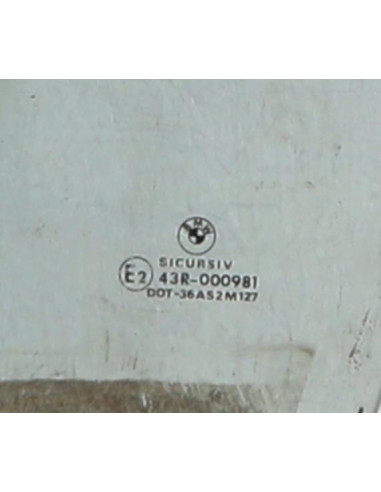 Vitre avant gauche BMW SERIE 3 E46 PHASE 1 Diesel
