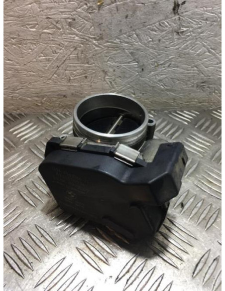 Boitier papillon BMW SERIE 1 E81 Essence