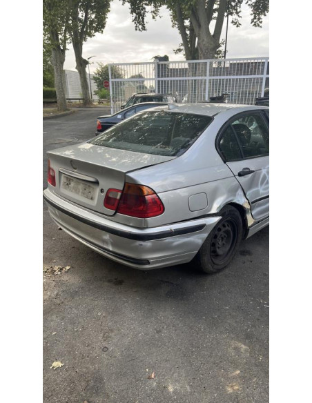 Support de phare gauche (tôle) BMW SERIE 3 E46 PHASE 1 Diesel