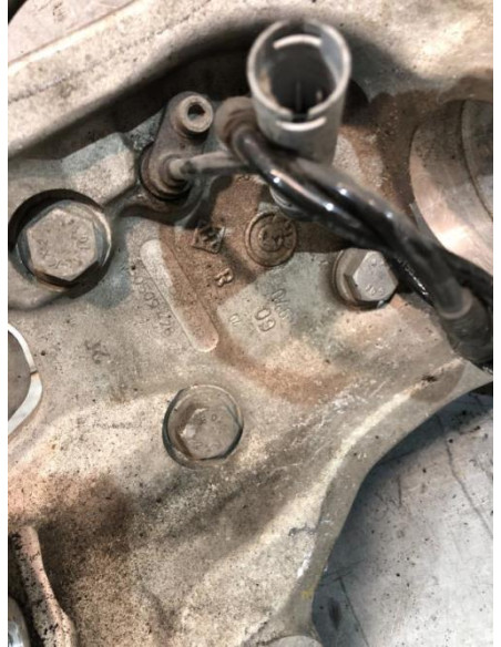 Fusee avant droit BMW  Essence