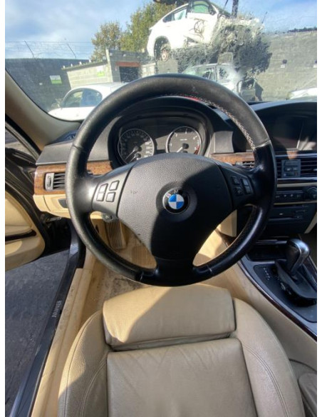 Coquille de retroviseur droit BMW SERIE 3 E91 TOURING PHASE 1 BREAK Diesel