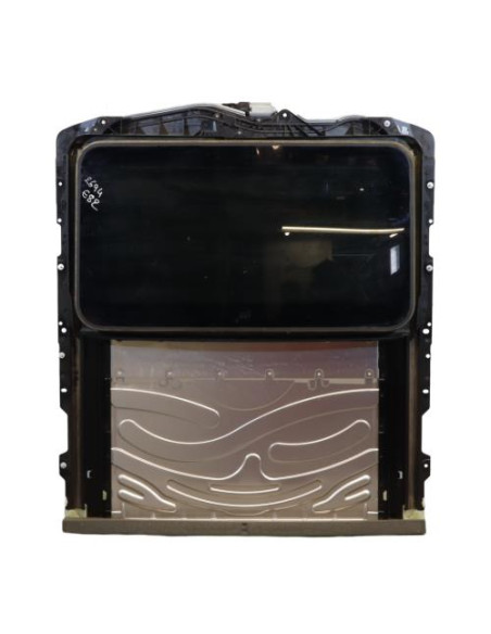 Toit ouvrant BMW SERIE 1 E82 COUPE Essence