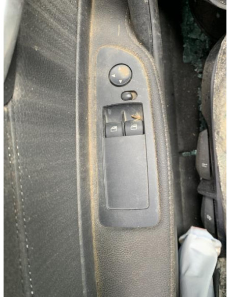 Ecran GPS BMW SERIE 1 E82 COUPE Essence