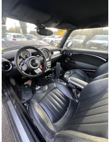 Aerateur tableau de bord avant droit MINI MINI 2 R56 PHASE 1 Essence