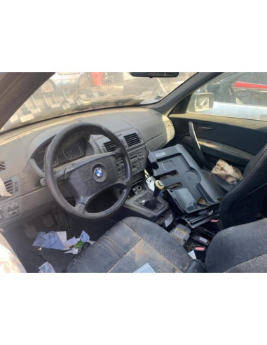 Eclairage de plafonnier BMW X3 E83 PHASE 1 Essence