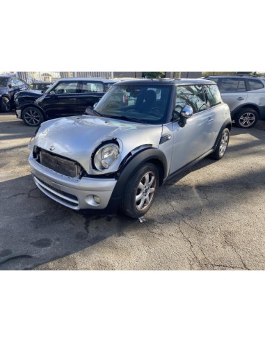Pare brise MINI MINI 2 R56 PHASE 1 Diesel