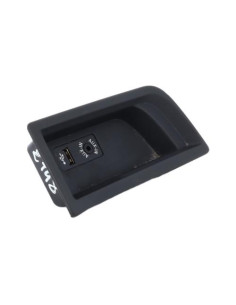 Prise port USB BMW SERIE 1 F20 PHASE 1 Essence 2