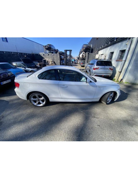 Custode arriere droit BMW SERIE 1 E82 COUPE Essence