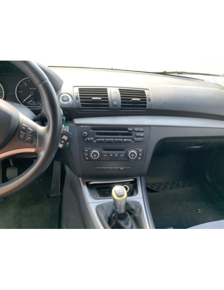 Pare boue avant gauche BMW SERIE 1 E81 Diesel
